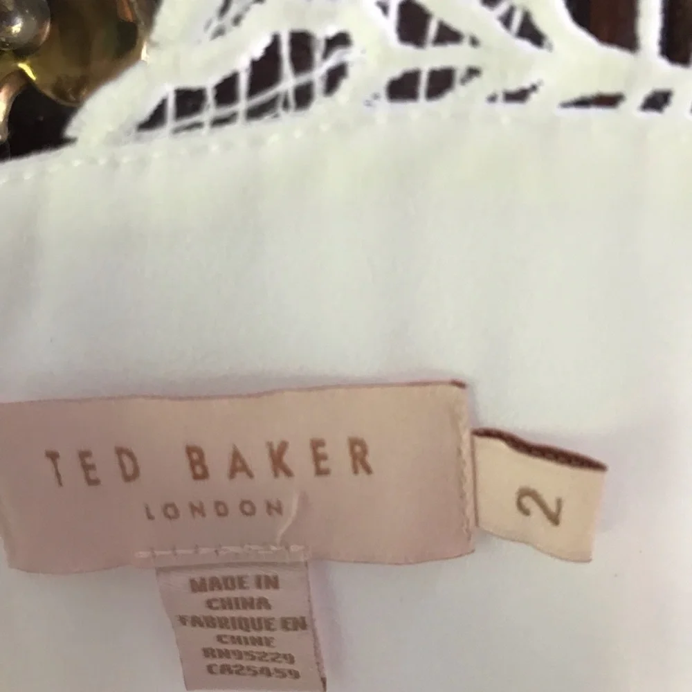 Stunning Ted baker dress - Picture 3 of 5